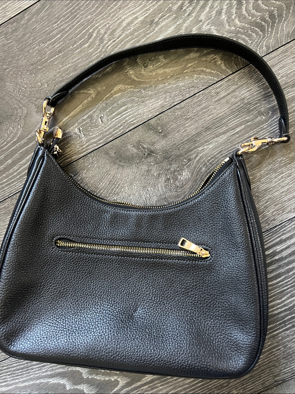 Coach Black Pebbled Leather Shoulder Bag with Gold Hardware - Picture 3 of 10
